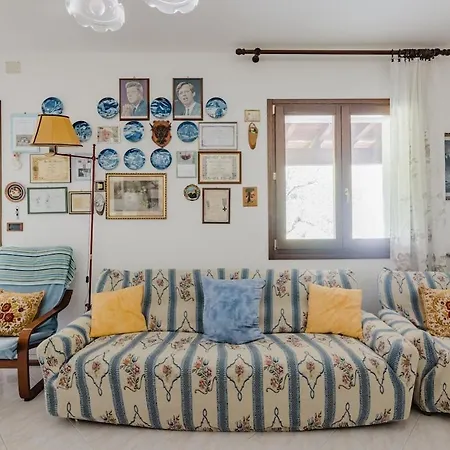 Ca'di Beppe Oda ve Kahvaltı Madonna di Fornelli